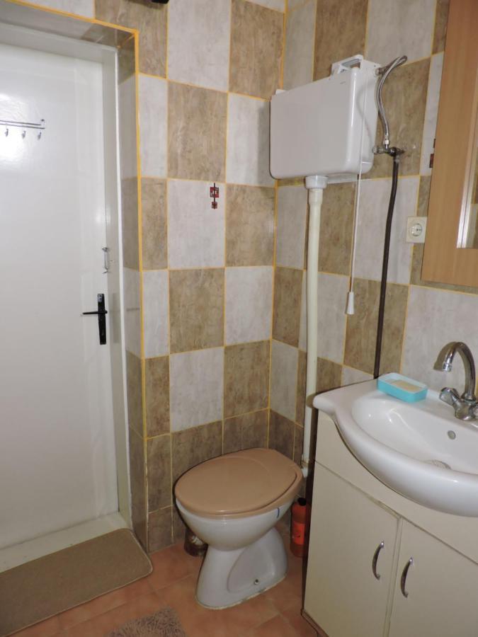 Bed and Breakfast Liza Panzio Mali Idos Zewnętrze zdjęcie